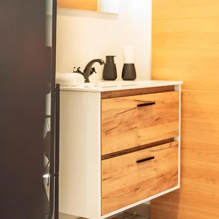 Apure - Downtown * لا لاغونا